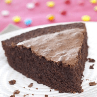 Pastel de chocolate esponjoso