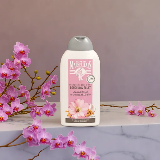 Champú Le Petit Marseillais con lino y almendras para cabello largo